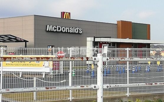 飲食店　マクドナルド　10号行橋店（飲食店）まで1394m