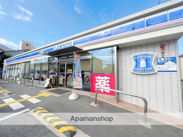 コンビニ　ローソン桜塚店（コンビニ）まで249m
