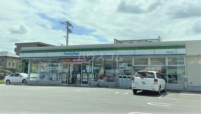 コンビニ　ファミリーマート 安城桜井町店（コンビニ）まで465m