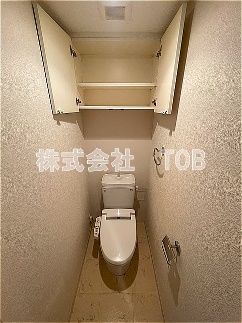 トイレ　※クリーニング完了前※
