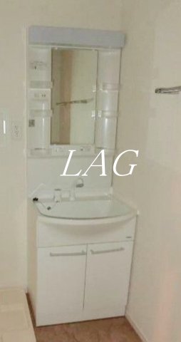 洗面設備　洗面台です。