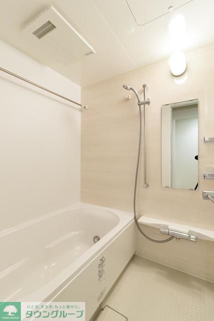 バス・シャワールーム　※写真は同タイプ住戸です。