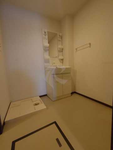 洗面設備　※別室参考写真です。