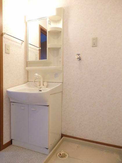 洗面設備　※別部屋の写真です