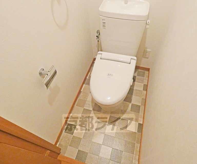 トイレ　清潔感のあるトイレです。