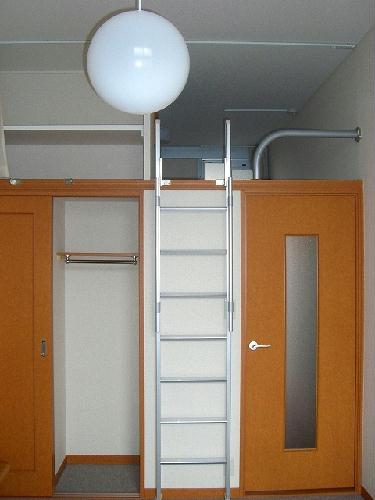 収納　ロフト付きになります