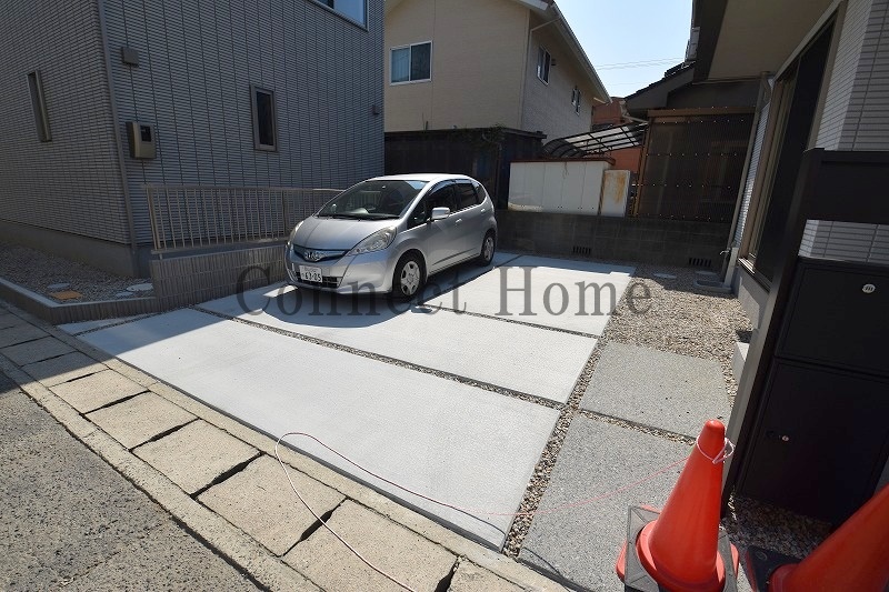 駐車場　類似物件