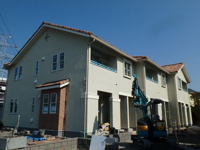 建物外観　★稲城長沼駅から徒歩７分！落ち着いた環境にありますよ♪★