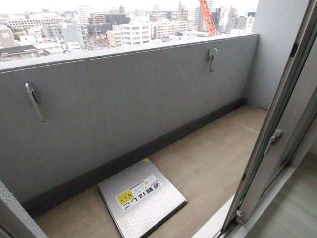 バルコニー　※別室の参考写真の為、現況優先です。
