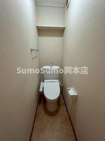 トイレ　落ち着いたトイレです