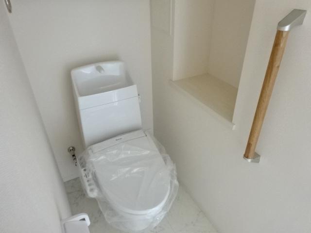 トイレ　シャワー付トイレ（イメージ）