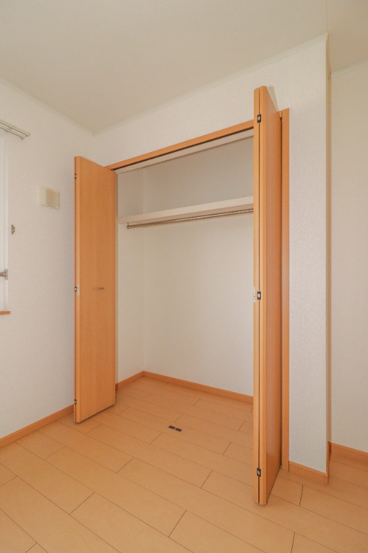収納　図面と現状に相違がある場合には現状を優先