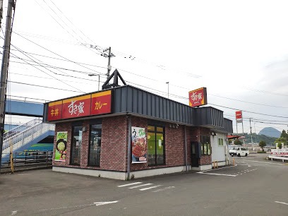 飲食店　すき家（飲食店）まで1333m