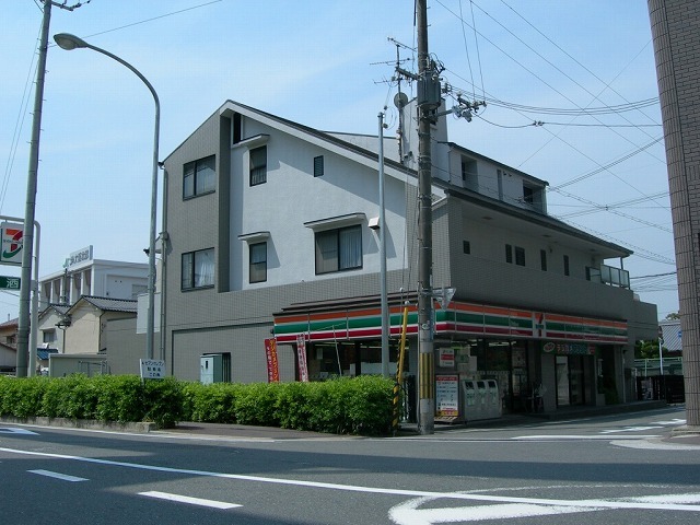 コンビニ　セブンイレブン豊中蛍池中町店（コンビニ）まで313m