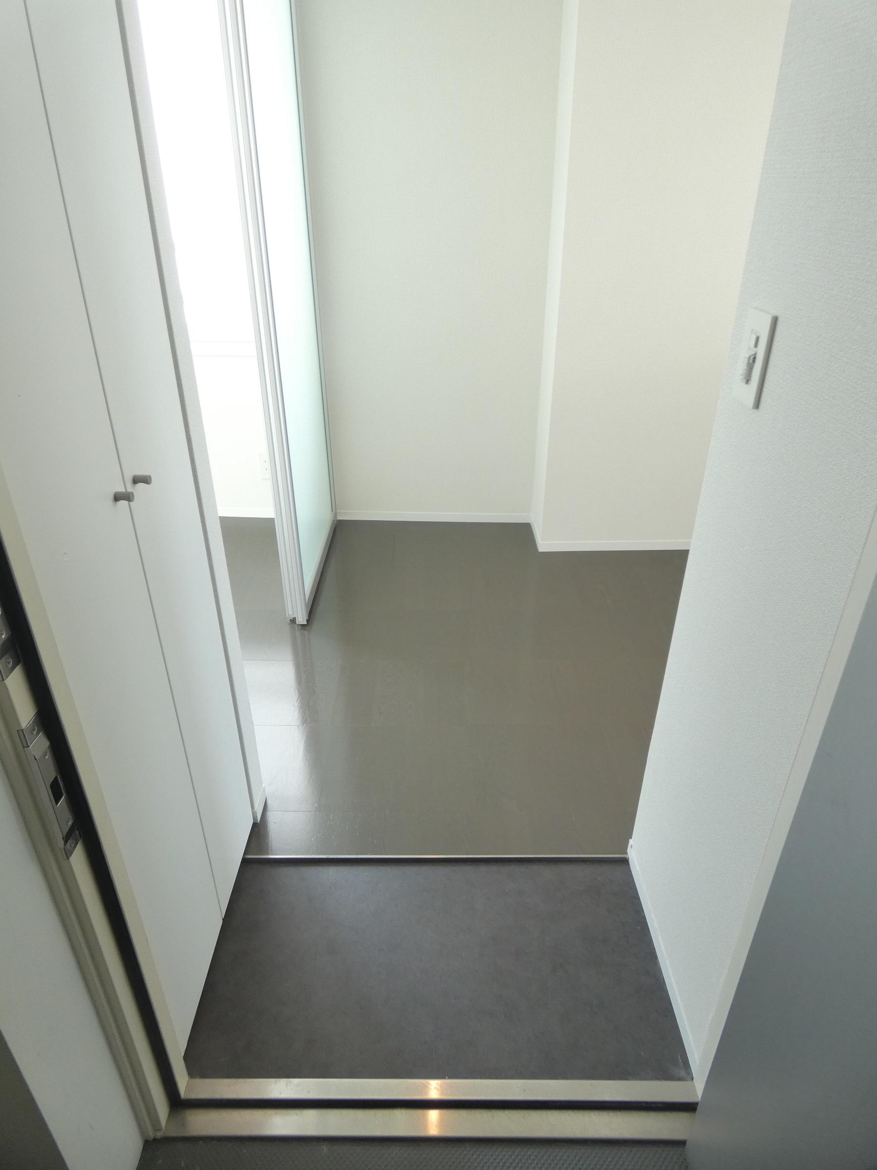 玄関　玄関