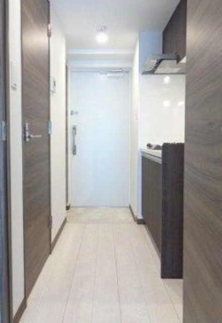 玄関　別部屋同仕様タイプ