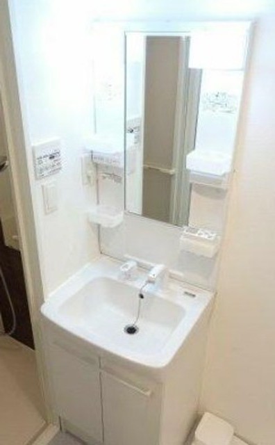 洗面設備　別部屋同仕様タイプ