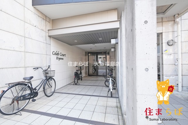 エントランス　共用部の印象も大切に