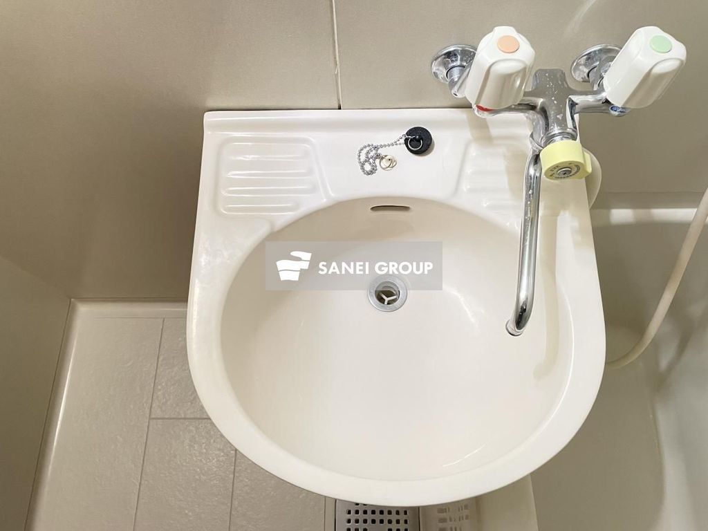 洗面設備　同仕様