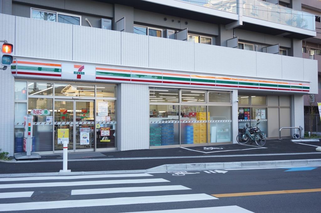 コンビニ　セブンイレブン 松戸駅東口店（コンビニ）まで268m