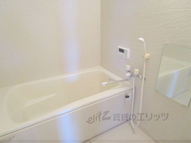 バス・シャワールーム　風呂