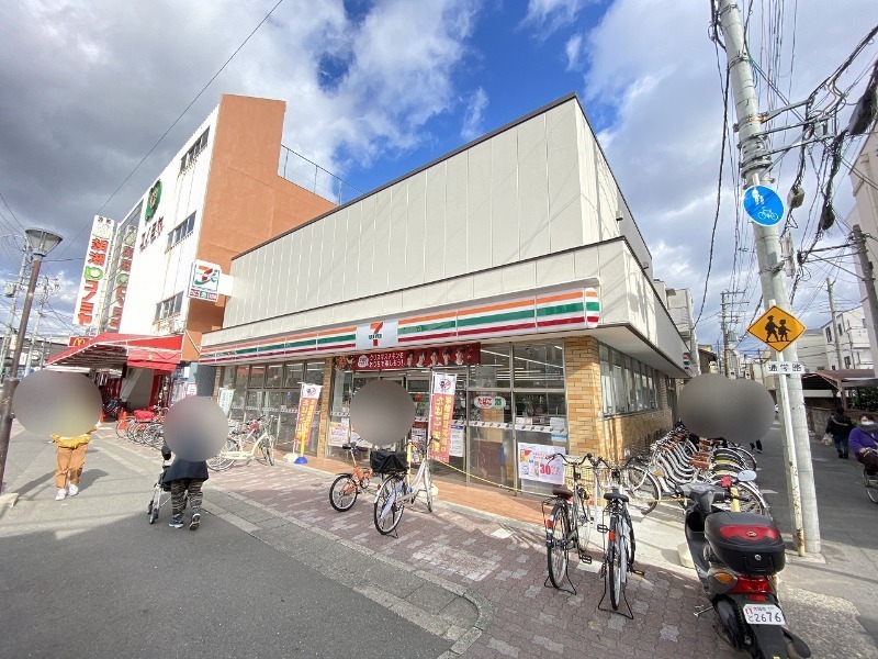 コンビニ　セブンイレブン大阪鴫野東3丁目店（コンビニ）まで266m