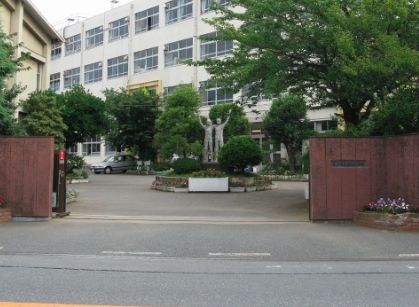 小学校　市川市立新浜小学校（小学校）まで390m