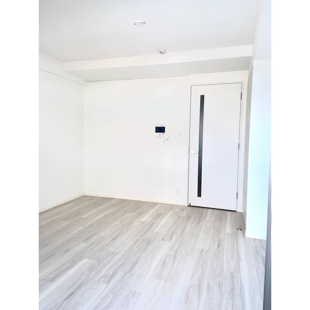 その他部屋・スペース　落ち着いて過ごせるお部屋なので、寝室にいかがでしょうか
