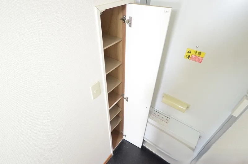 玄関　別号室イメージ