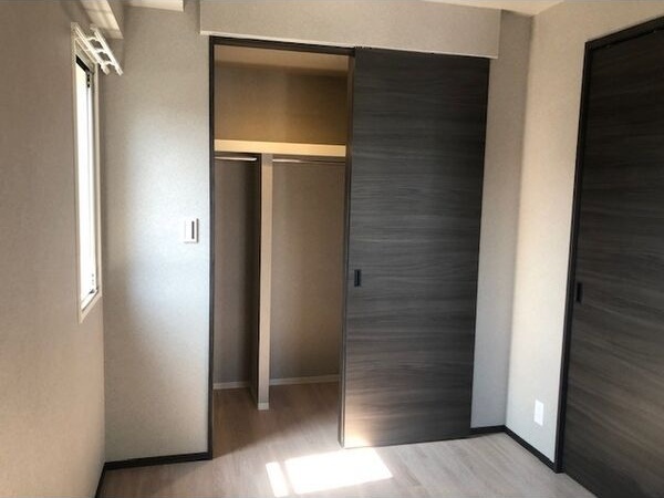 収納　※写真は同じマンションの違う部屋のものになります。