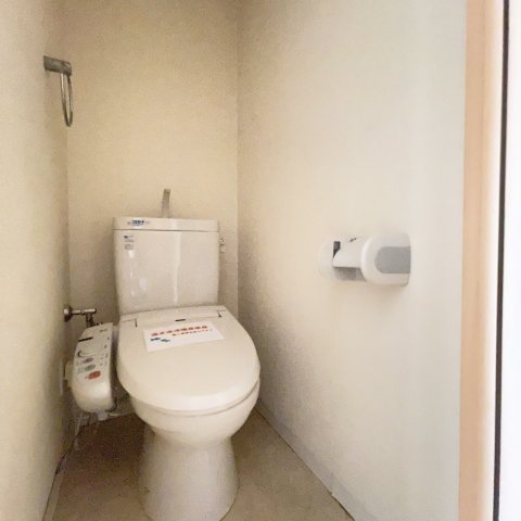 トイレ　同仕様タイプです