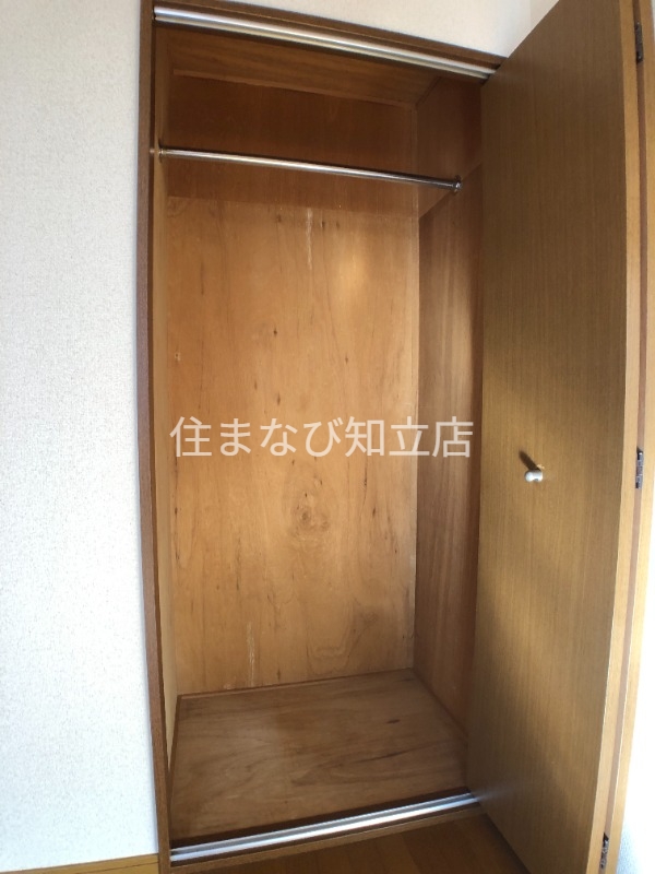 収納　別室同型写真