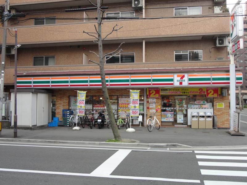 コンビニ　セブンイレブン博多駅南店（コンビニ）まで76m