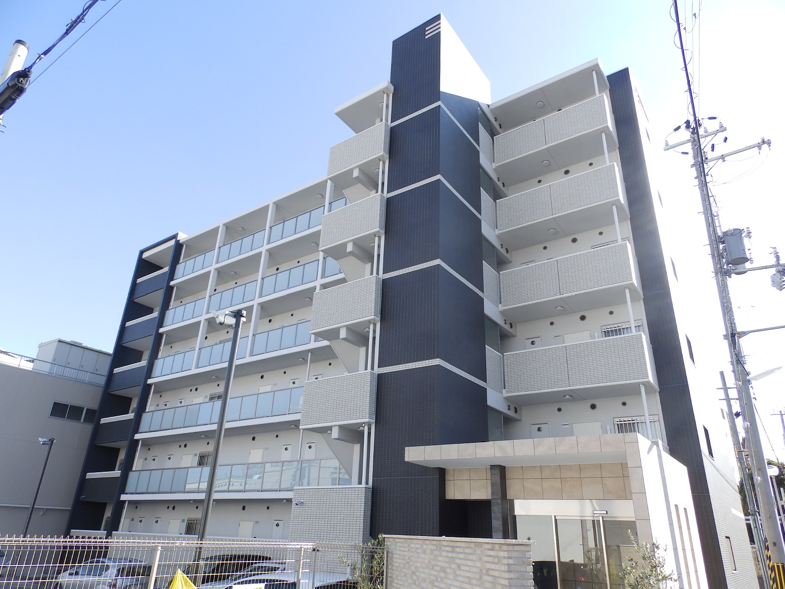 建物外観　2018年１月築