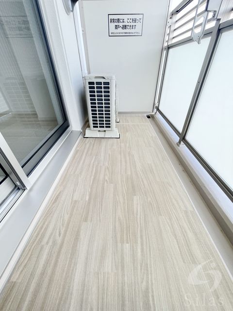 バルコニー