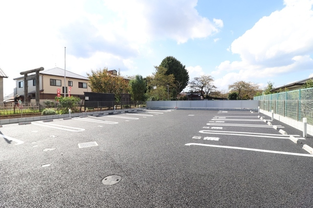 駐車場　駐車場