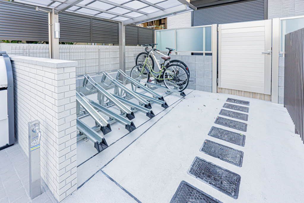 建物外観　【駐輪場】入居者様専用の駐輪スペース