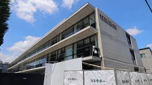 小学校　文京区立誠之小学校（小学校）まで398m