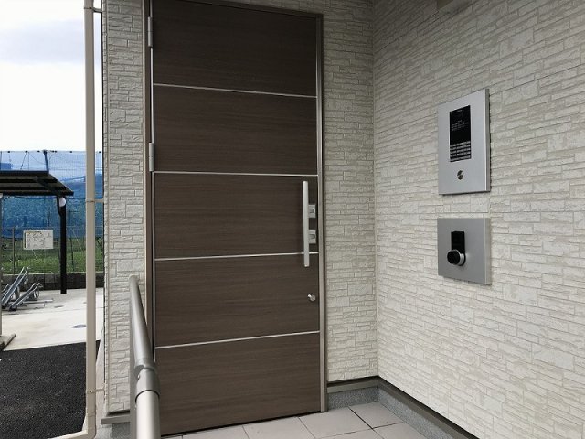 その他　オートロックです