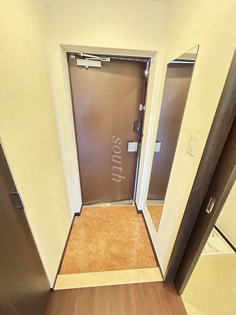 玄関　シューズボックス付き