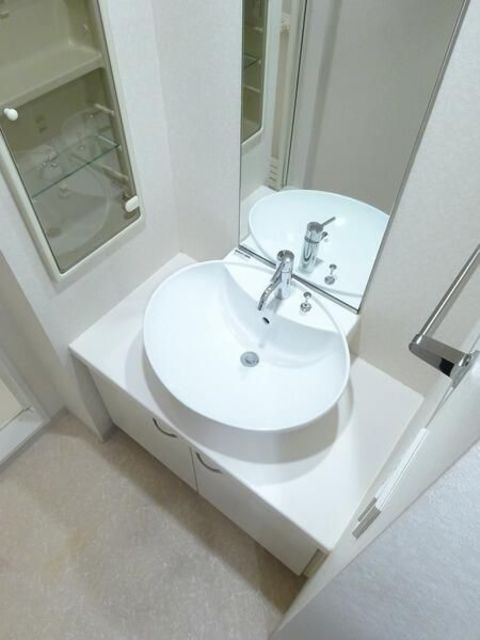 洗面設備　忙しい朝には欠かせない洗面所です