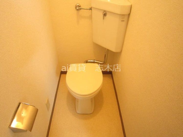 トイレ　※別号室参考写真
