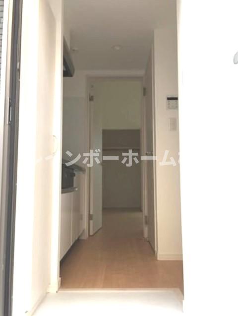 玄関　シンプルで使いやすい玄関です　※現況優先になります。