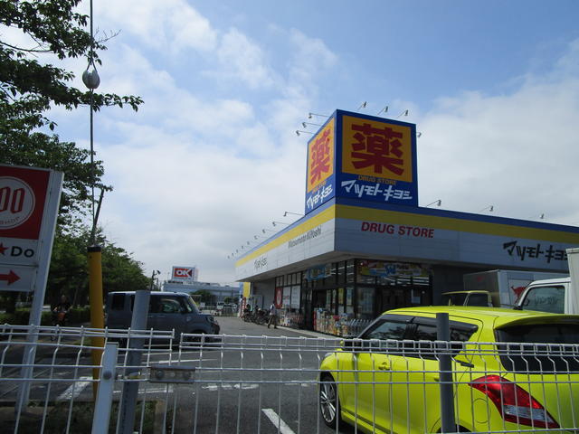 コンビニ　ファミリーマート浦安東野一丁目店（コンビニ）まで185m