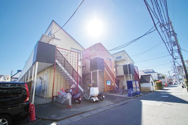 建物外観　★お部屋探しはタウンハウジング稲田堤店まで★