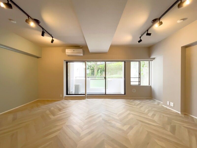居室・リビング　内観1※別部屋参考写真