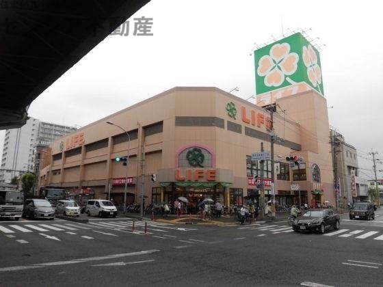 スーパー　ライフ高井田店（スーパー）まで490m