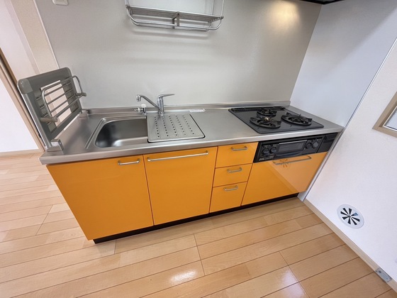 バス・シャワールーム　※別部屋の写真です