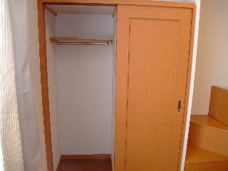 収納　クローゼット