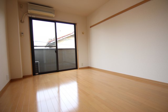 居室・リビング　他のお部屋の参考写真となります。